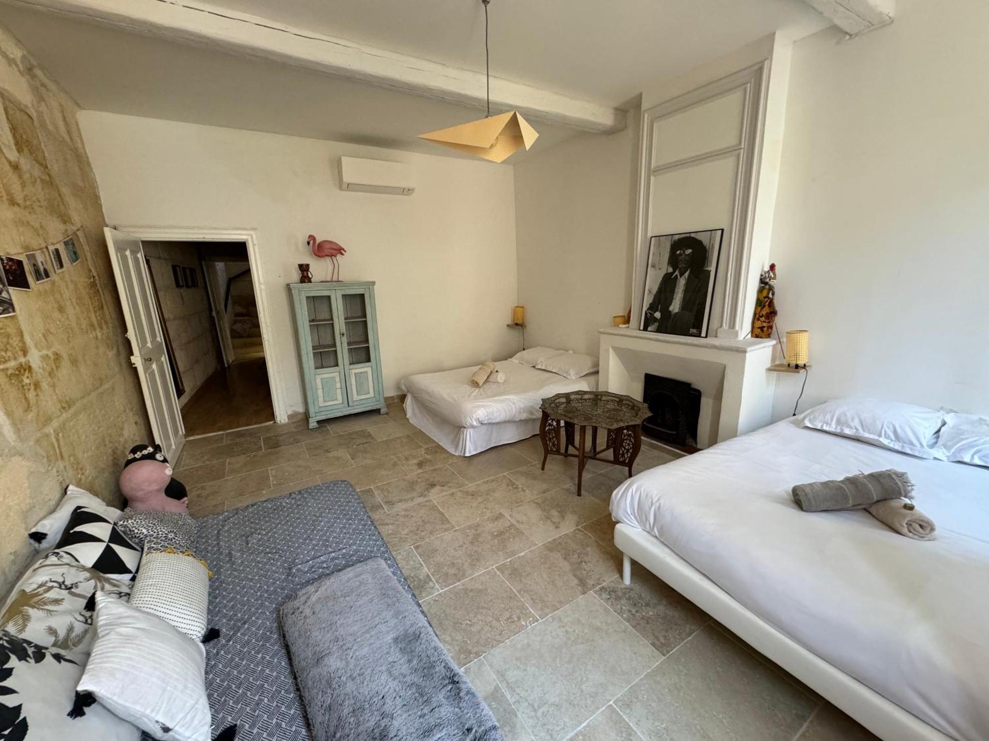 Maison Nomade, Clim - Terrasse Arles Ngoại thất bức ảnh