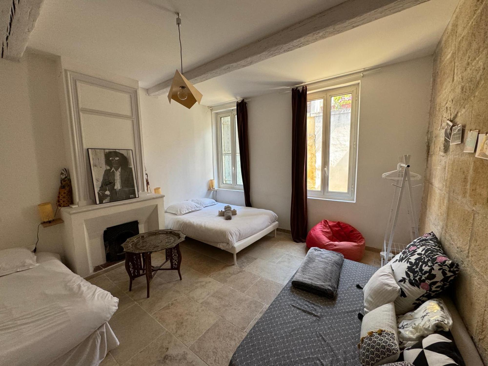 Maison Nomade, Clim - Terrasse Arles Ngoại thất bức ảnh